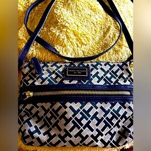 Tommy Hilfiger Crossbody Purse